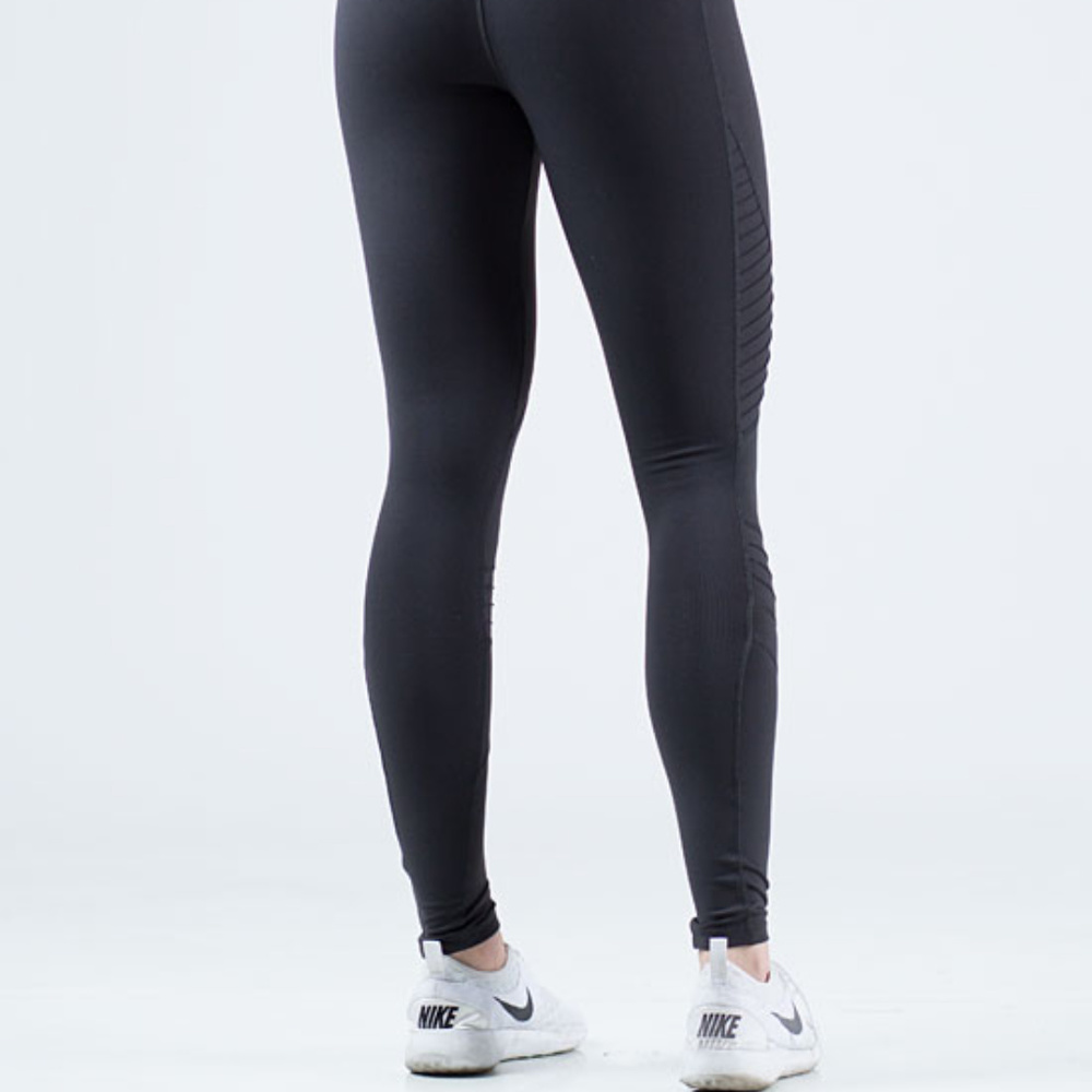 💪🏾PRICE FIRM💪🏾   Victoria Moto Leggings - Picture 6 of 6